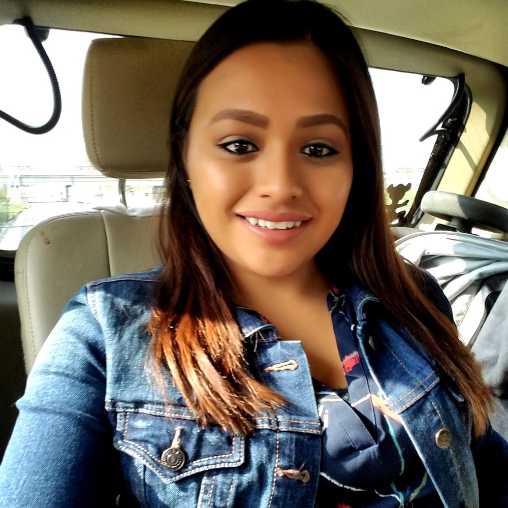 Meet your Posher, Esther